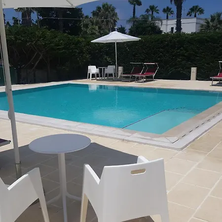 Piscina 24 Posti Letto Сasa de vacaciones