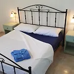 Piscina 24 Posti Letto 別荘