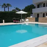 Piscina 24 Posti Letto Dom wakacyjny