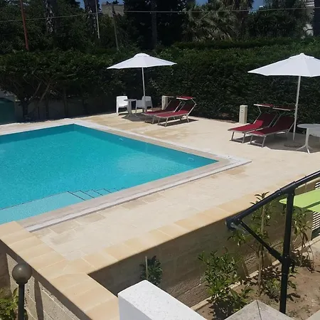 Vakantiehuis Piscina 24 Posti Letto