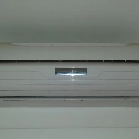 Semesterbostad Piscina 24 Posti Letto *