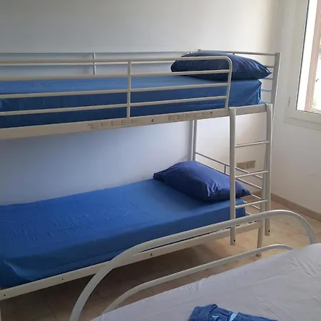 Piscina 24 Posti Letto *