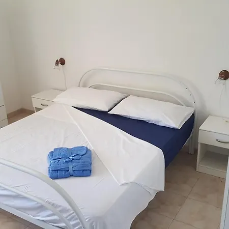 Holiday home Piscina 24 Posti Letto Torre dell'Orso