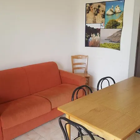 Semesterbostad Piscina 24 Posti Letto