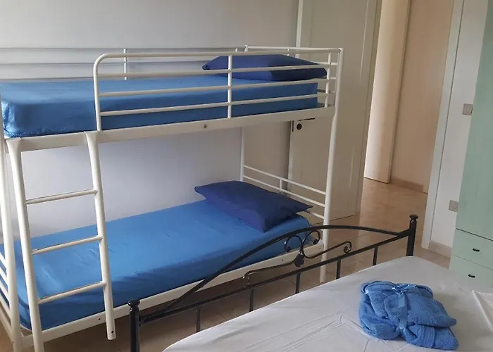 Vakantiehuis Piscina 24 Posti Letto *